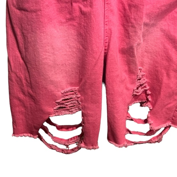 Fashion Women's Distressed and Cutout Pink Denim Jumpsuit Romper - Picture 6 of 9